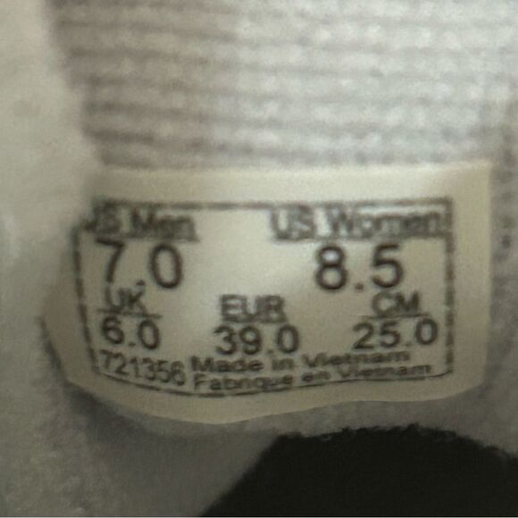 VANS sk8-hi top gray suede platform lace up shoes sneakers women’s 8.5 new - Picture 3 of 7